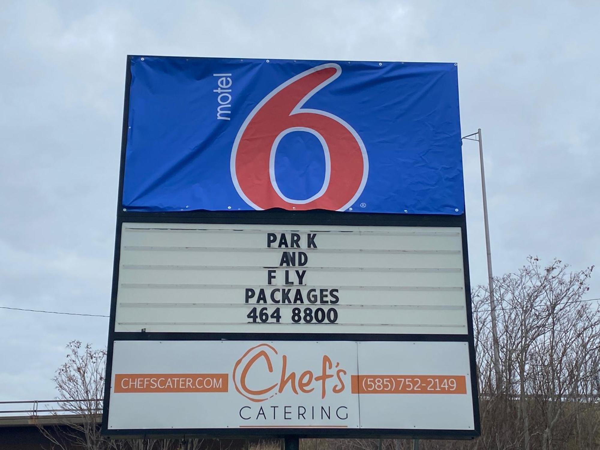 Motel 6 Rochester - Airport Exterior photo